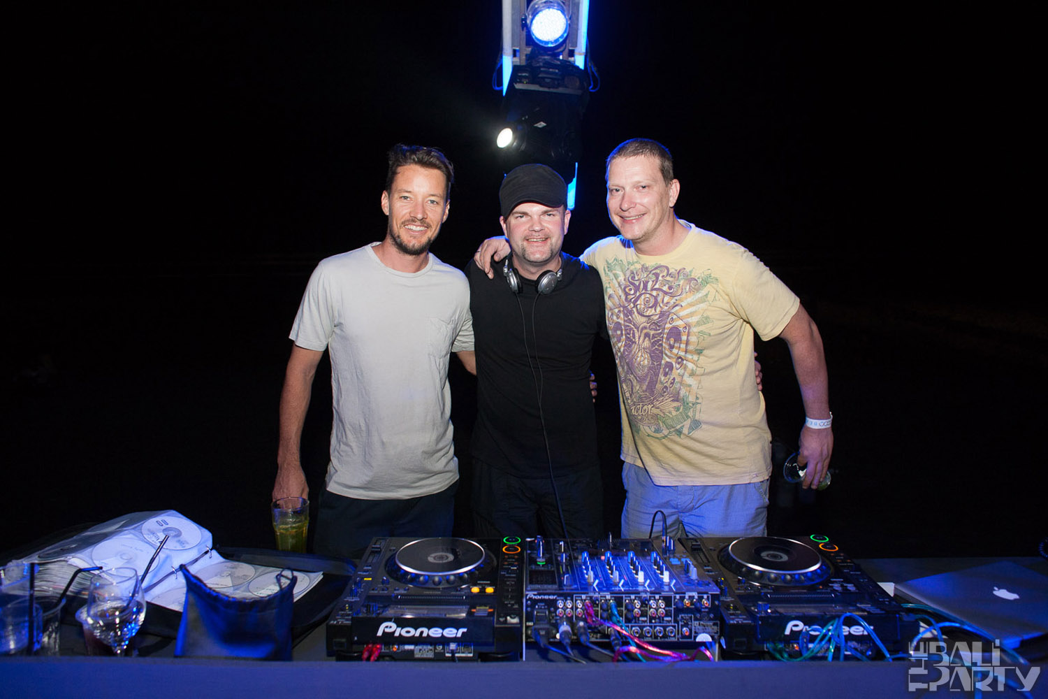 Cocoon Beach Opening 2011-06-25 #230
