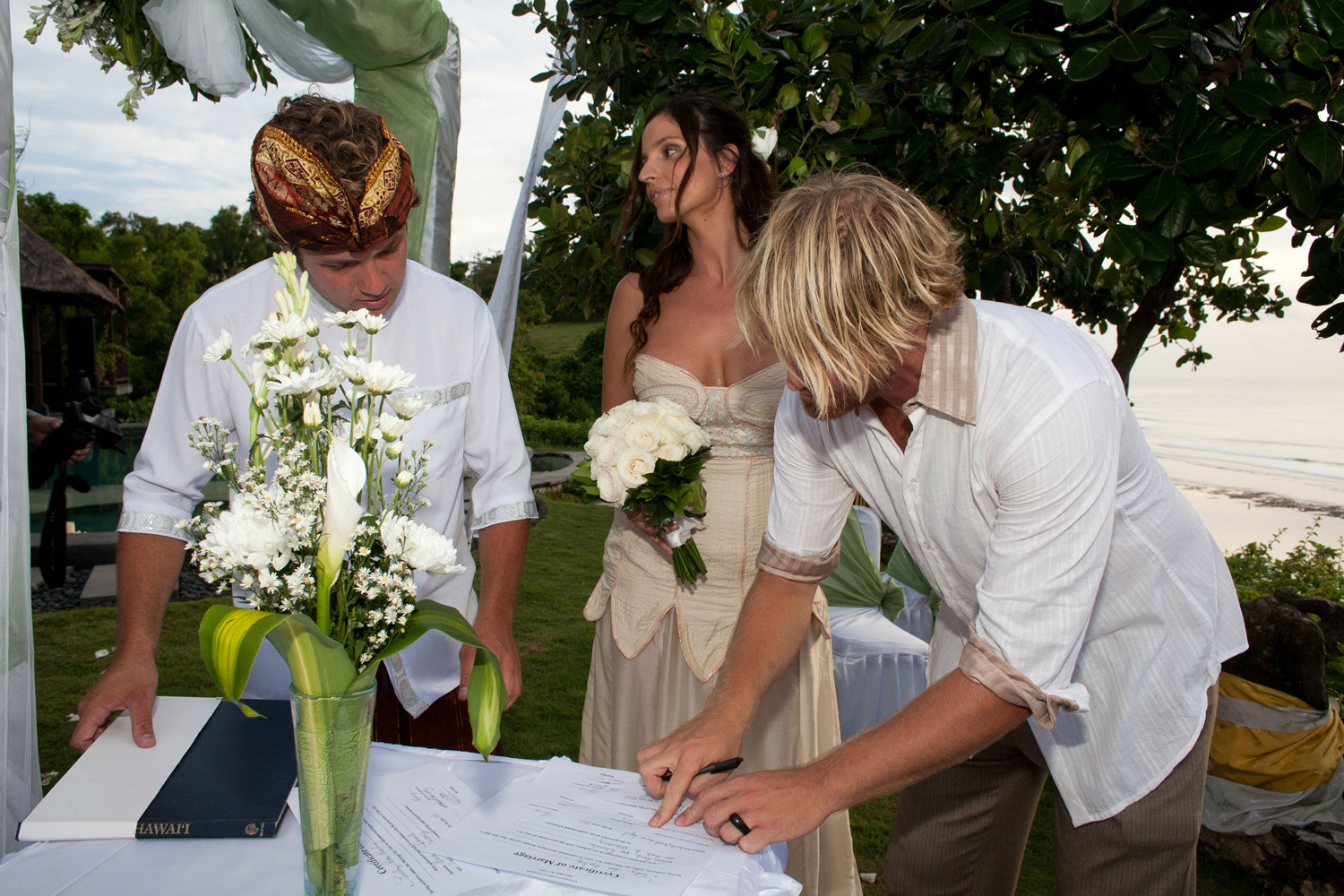 043_Brock and Maites Wedding 2011-04-22
