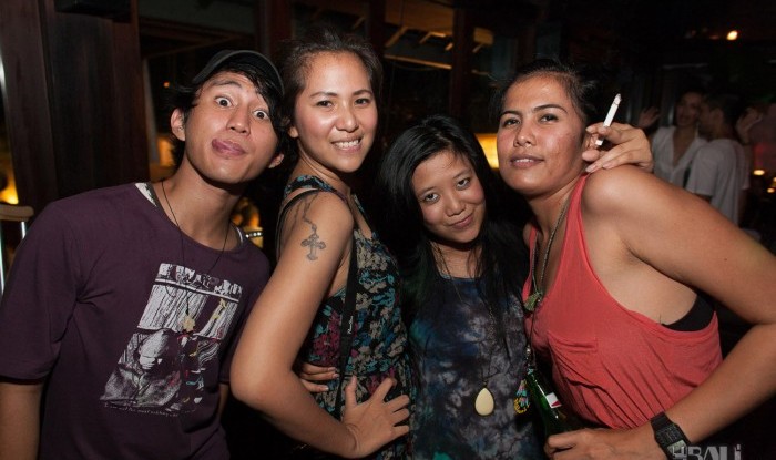 One Night in Kuta @ Hu'u Bar 2011-05-14_084